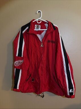 Starter Red Detroit Wings Zip Windbreaker Jacket